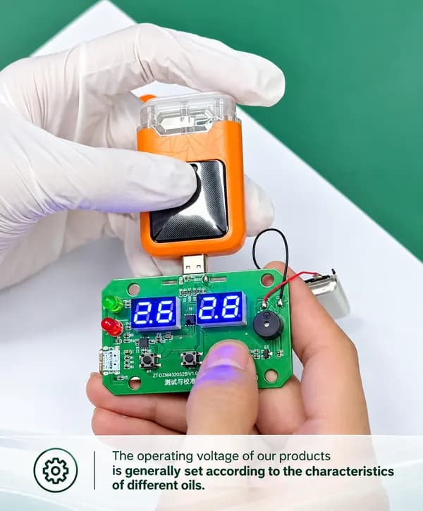 Appareil transparent avec réservoir, zone de chauffe et électronique